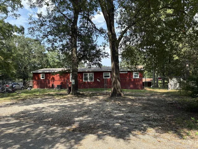 $313,000 | 18 Hilltop Drive, Huntsville, TX 77340