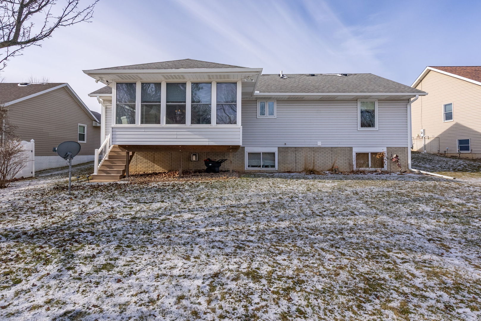 2731 North 11th Street Clinton, IA 52732 - Photo 30 of 33