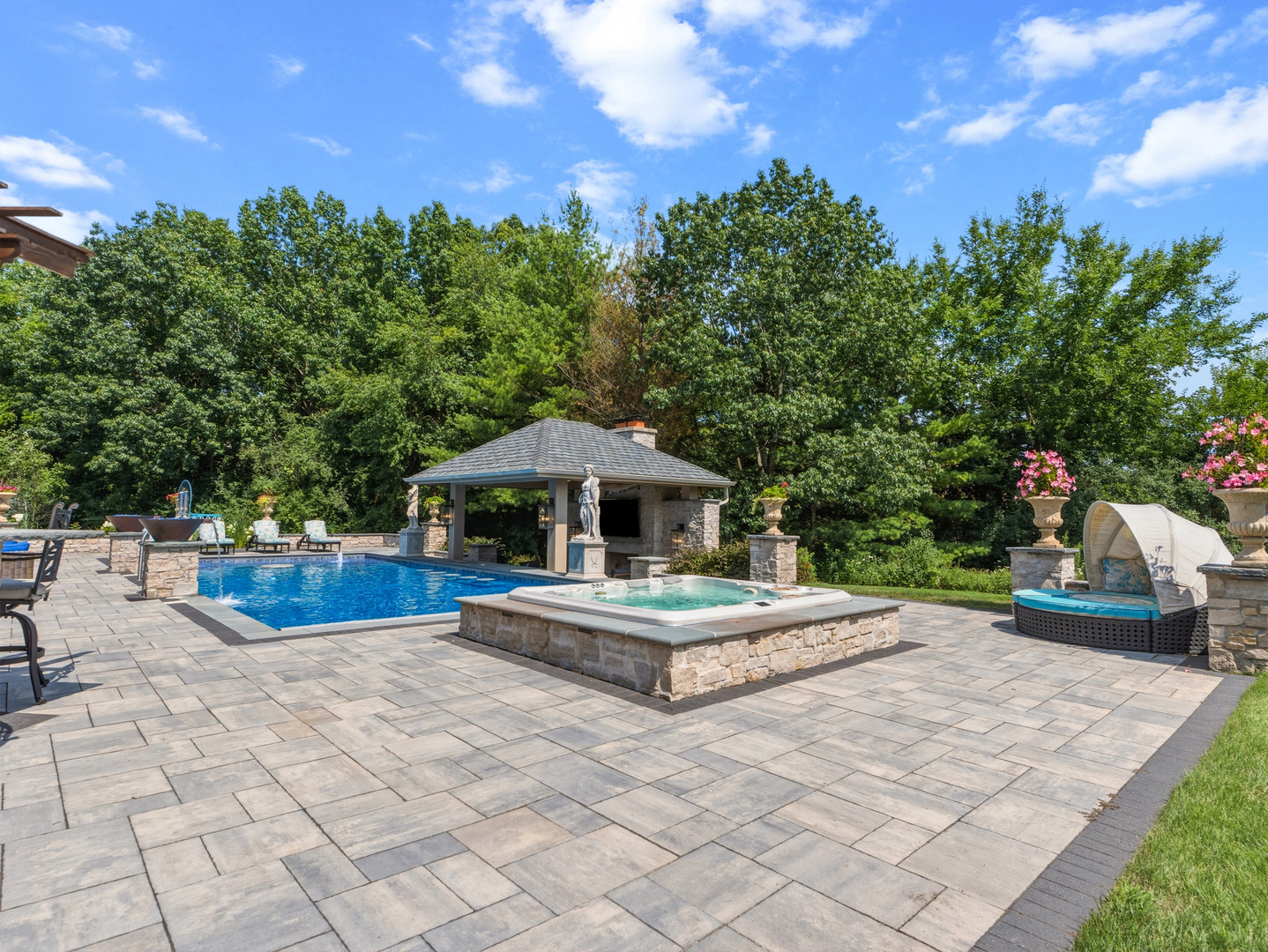 4N881 Old Farm Road St. Charles, IL 60175 - Photo 62 of 69 Gallery Image 62