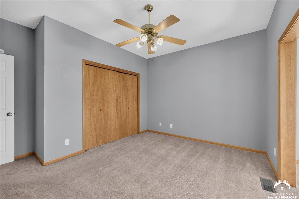 4714 Harvard Road Lawrence, KS 66049 - Photo 20 of 41