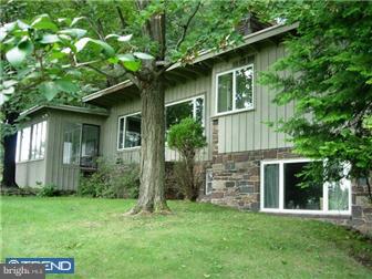 5495 Lower Mountain Road New Hope, PA 18938 - Photo 1 of 12 Exterior