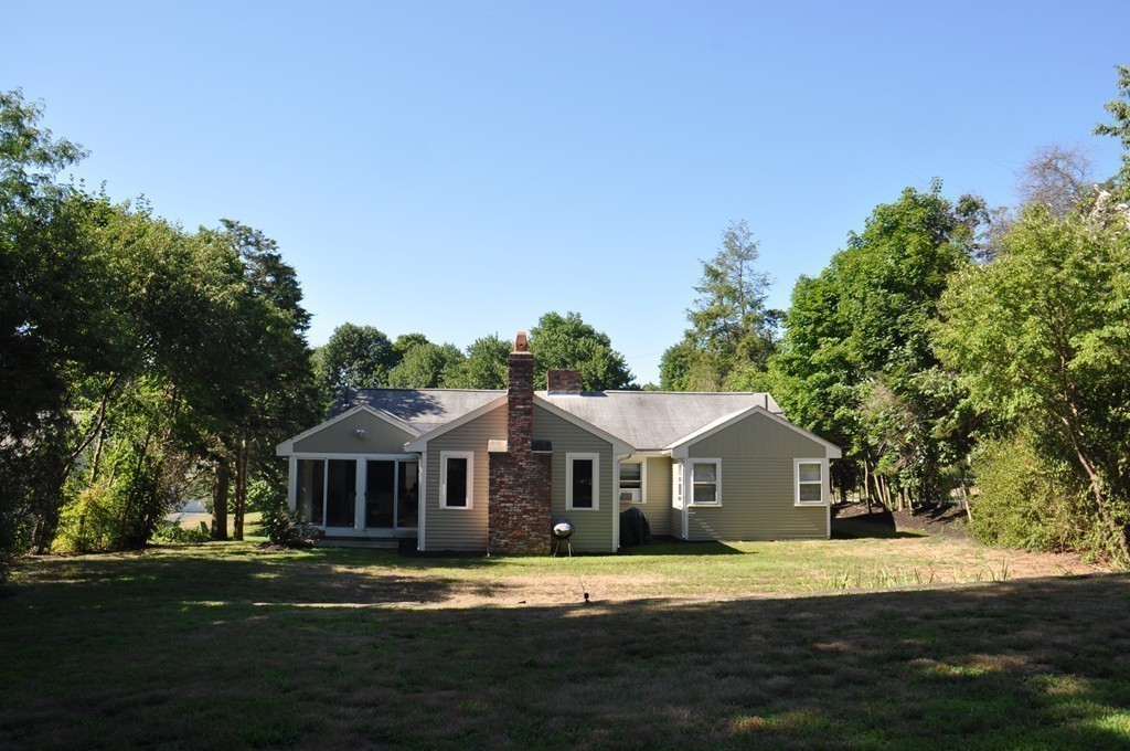 38 Gloucester Road Westwood, MA 02090 - Photo 24 of 26 Gallery Image 24