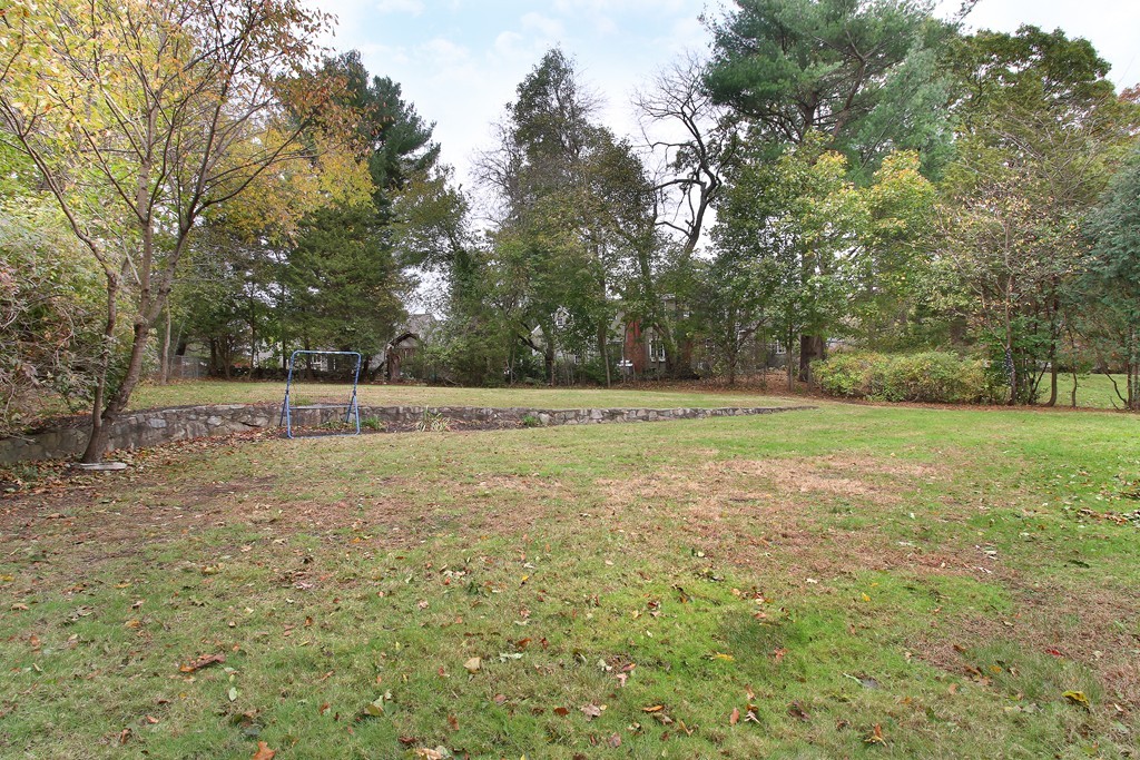 38 Gloucester Road Westwood, MA 02090 - Photo 26 of 26 Gallery Image 26