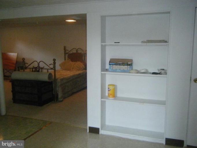 8426 Bay Road Pasadena, MD 21122 - Photo 12 of 16 In law suite