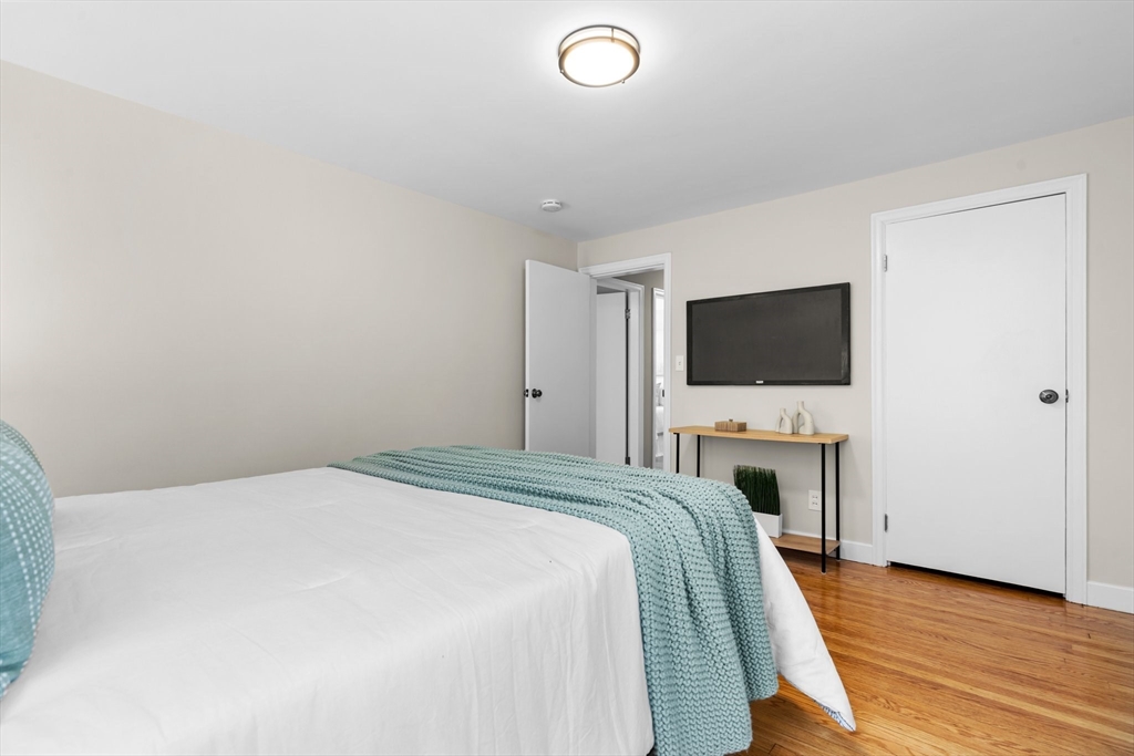 228 Sherman Road Somerset, MA 02726 - Photo 12 of 26 Gallery Image 12