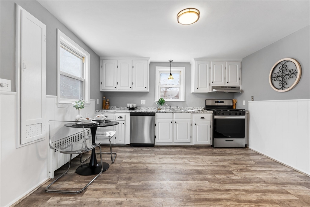 228 Sherman Road Somerset, MA 02726 - Photo 7 of 26 Gallery Image 7