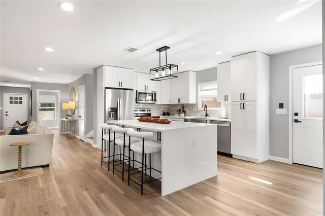 $559,000 | 2728 Livingston Avenue, Fort Worth, TX 76110