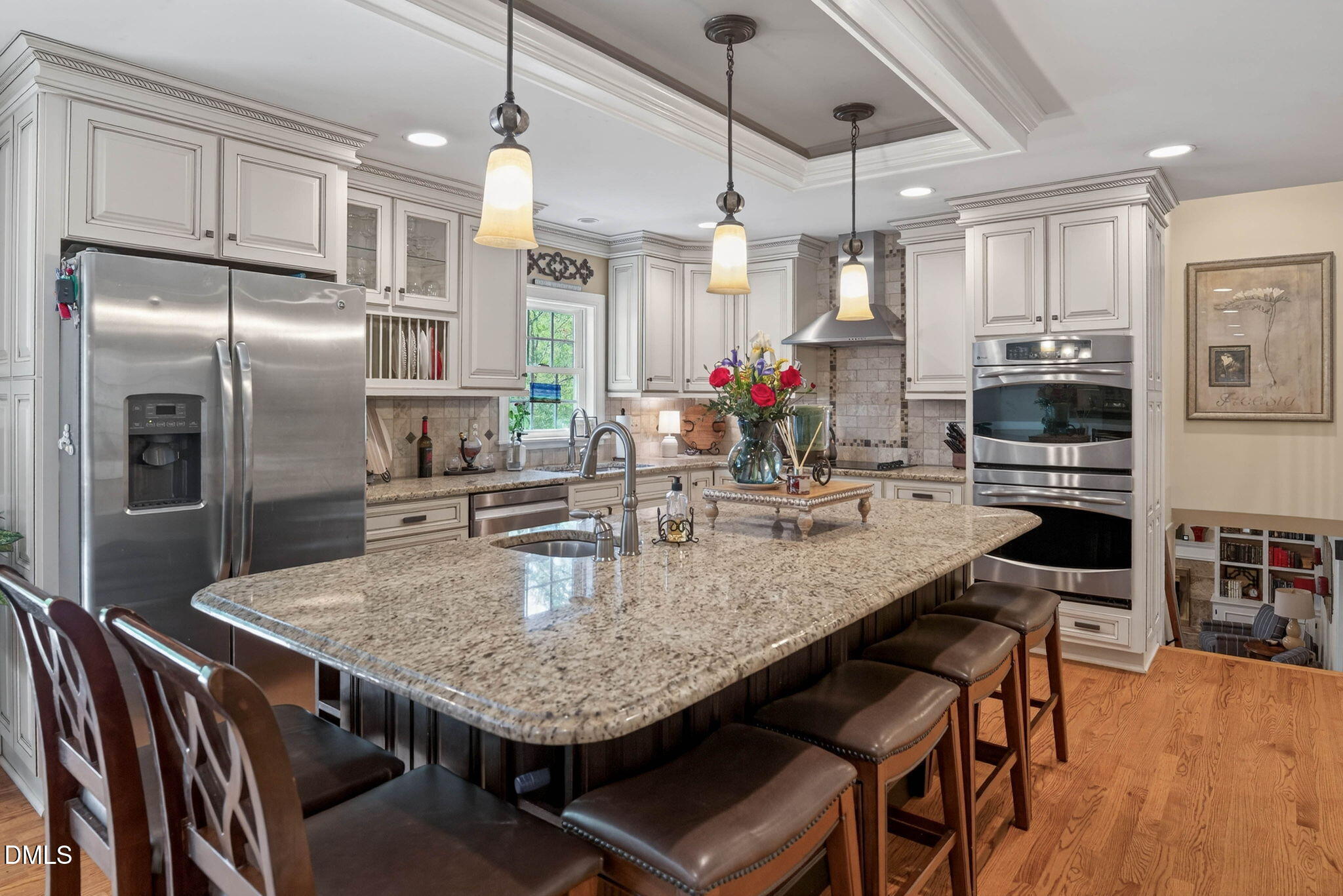 904 Hardimont Road Raleigh, NC 27609 - Photo 11 of 40 15-web-or-mls-904 Hardimont Road -15