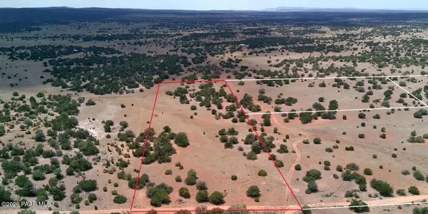 $16,000 | Lot #33 Stewart Road, Seligman, AZ 86337