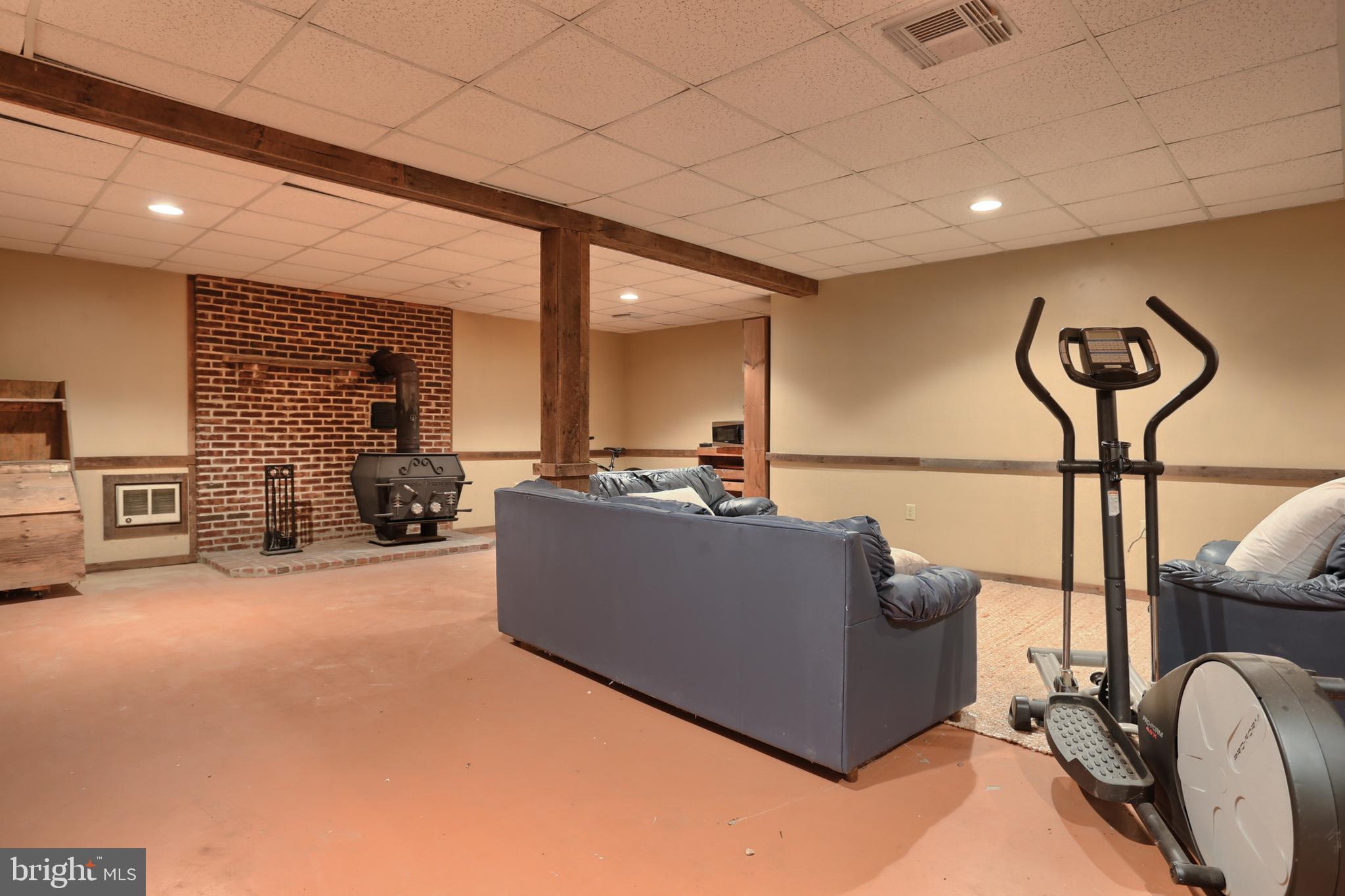 4540 Bossler Road Elizabethtown, PA 17022 - Photo 17 of 25 Gallery Image 17