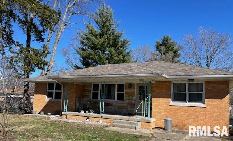 516 North Milton Avenue Springfield, IL 62702 - Photo 2 of 34 Gallery Image 2