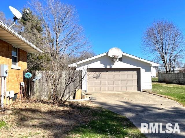 516 North Milton Avenue Springfield, IL 62702 - Photo 25 of 34 Gallery Image 25