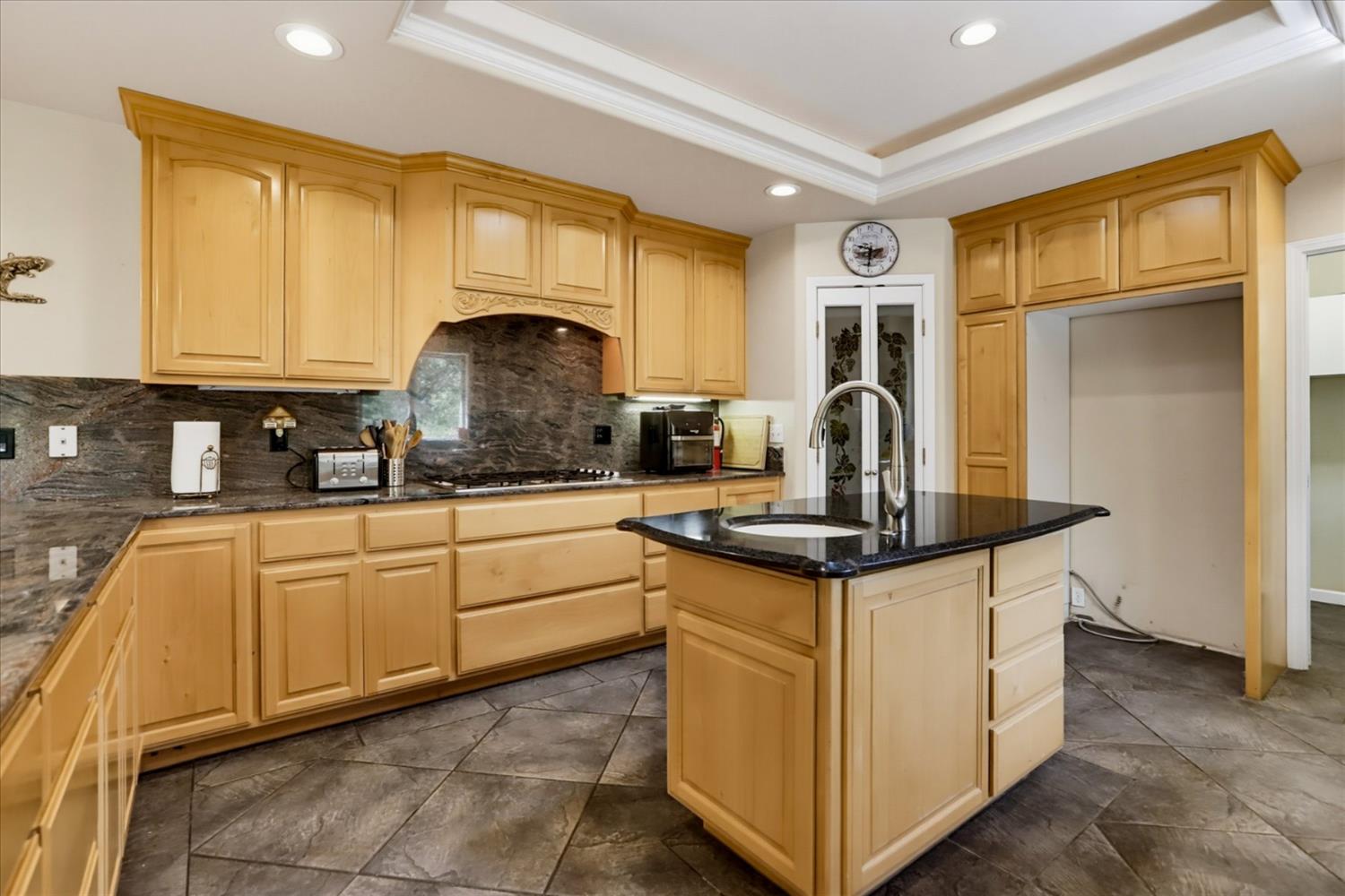 665 Gladycon Road Colfax, CA 95713 - Photo 11 of 57