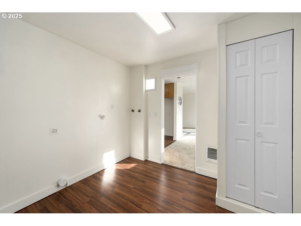 4105 Southeast 76th Avenue Portland, OR 97206 - Photo 30 of 42