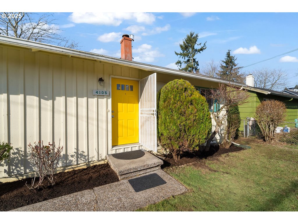 4105 Southeast 76th Avenue Portland, OR 97206 - Photo 3 of 42