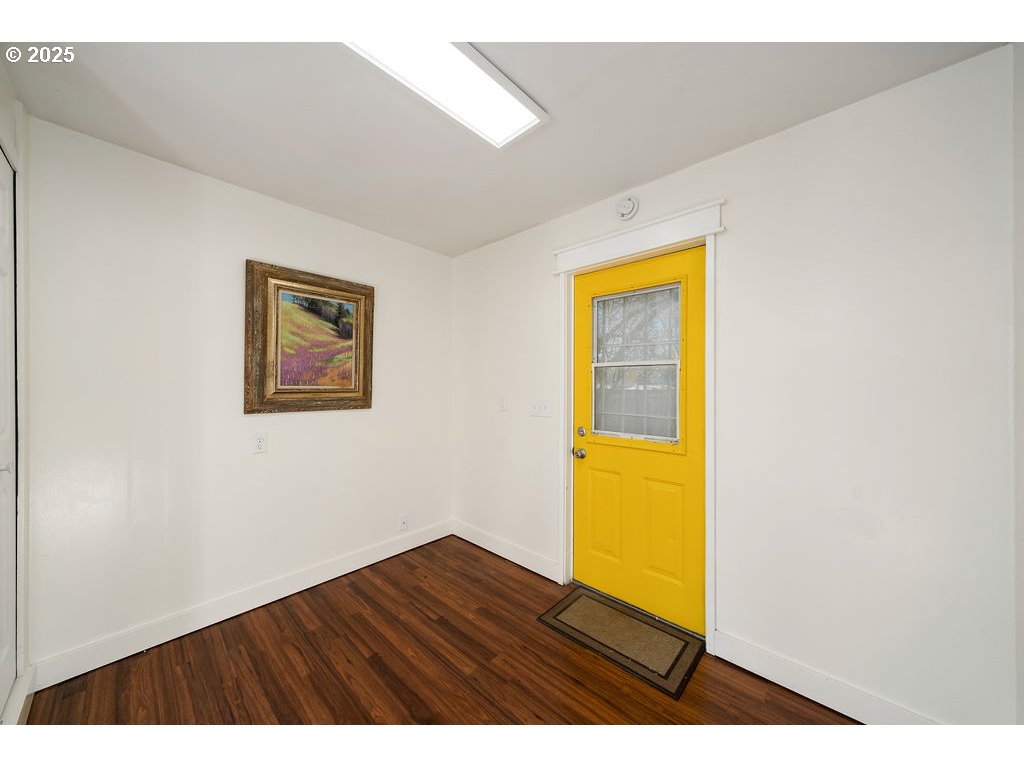 4105 Southeast 76th Avenue Portland, OR 97206 - Photo 31 of 42