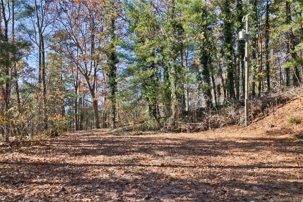 134 Mountain View Road Fairview, NC 28730 - Photo 2 of 16 Gallery Image 2