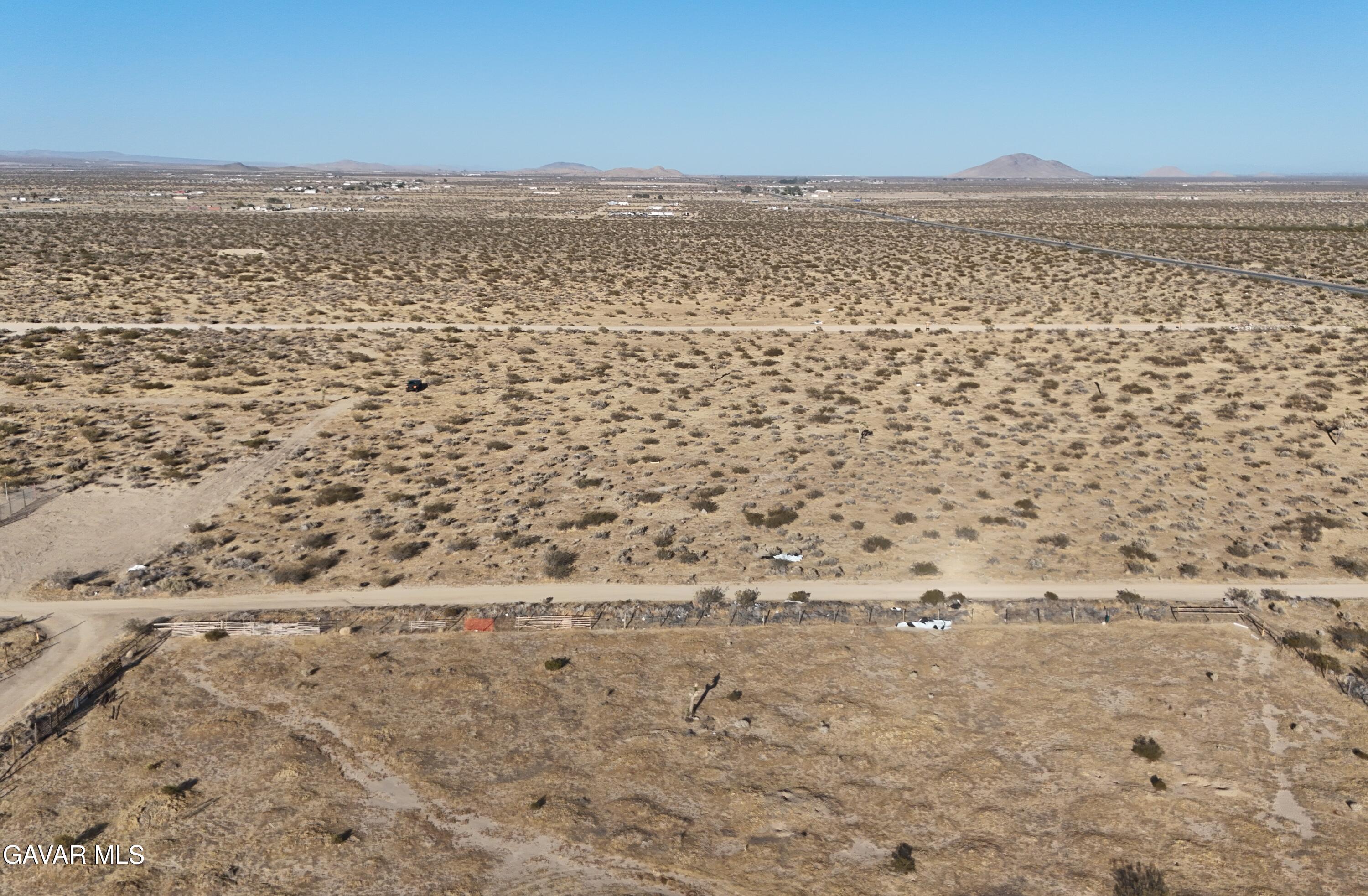 St Street East Palmdale, CA 93591 - Photo 4 of 16 02. DJI_20260609182715_0085_D