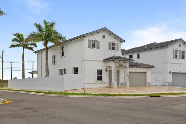 $800,000 | 21205 Southwest 127th Court, Miami, FL 33177