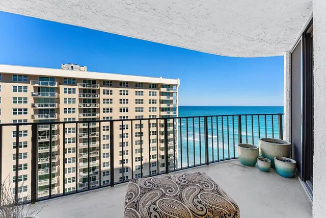 $6,500 | 5420 North Ocean Drive, Unit 1605, Singer Island, FL 33404