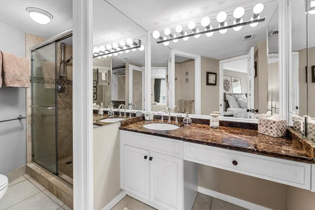 $6,500 | 5420 North Ocean Drive, Unit 1605, Singer Island, FL 33404