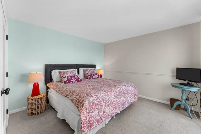 $6,500 | 5420 North Ocean Drive, Unit 1605, Singer Island, FL 33404