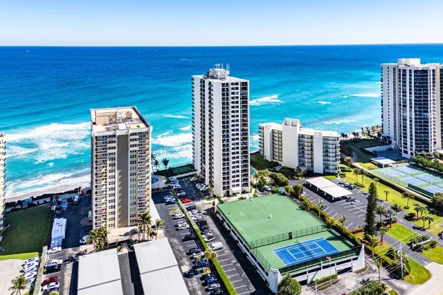 $6,500 | 5420 North Ocean Drive, Unit 1605, Singer Island, FL 33404