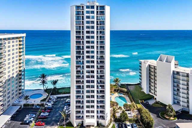 $6,500 | 5420 North Ocean Drive, Unit 1605, Singer Island, FL 33404