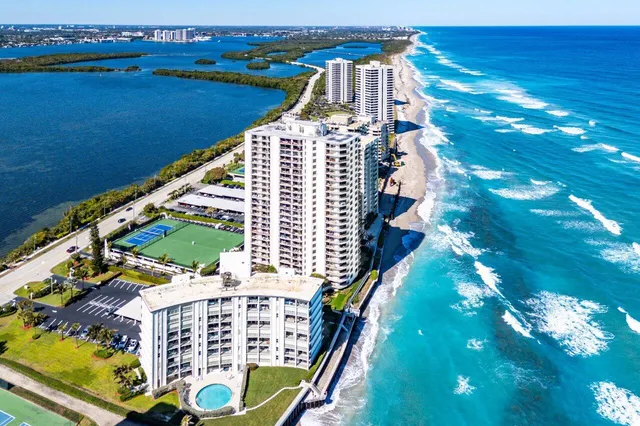 $6,500 | 5420 North Ocean Drive, Unit 1605, Singer Island, FL 33404
