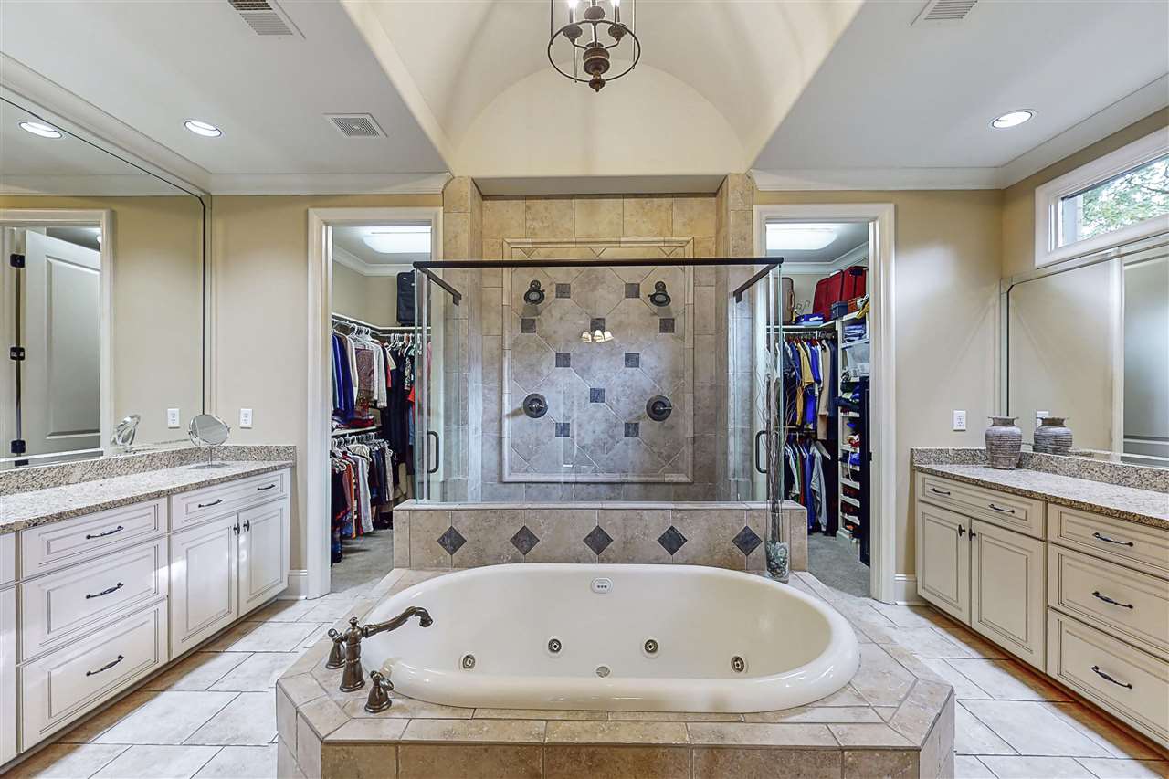 4585 Sequoia Road Memphis, TN 38117 - Photo 18 of 25
