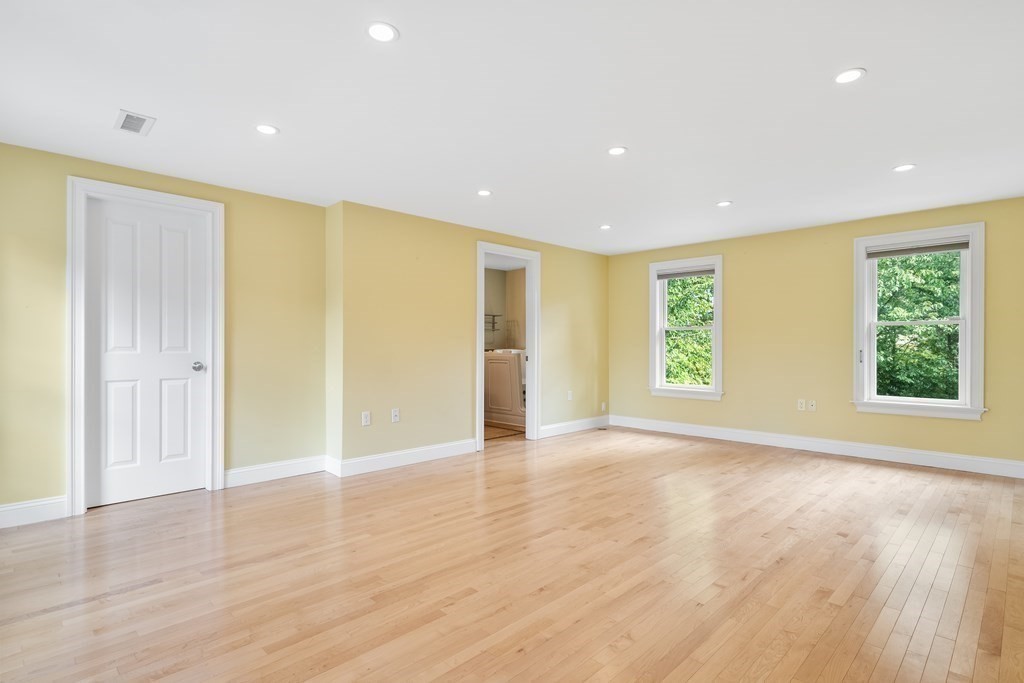 20 Shirley Street Lexington, MA 02421 - Photo 16 of 37 Gallery Image 16