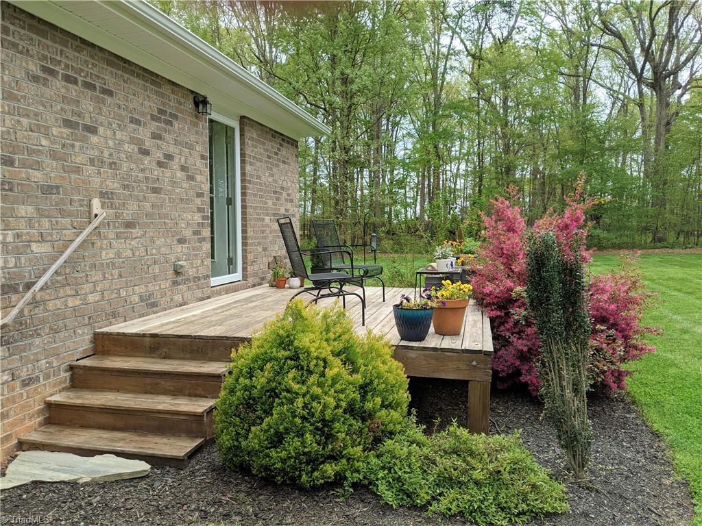 9159 Idol Cox Road Colfax, NC 27235 - Photo 6 of 23 Gallery Image 6