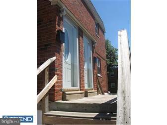12301 Rambler Road Philadelphia, PA 19154 - Photo 4 of 5 Exterior Side