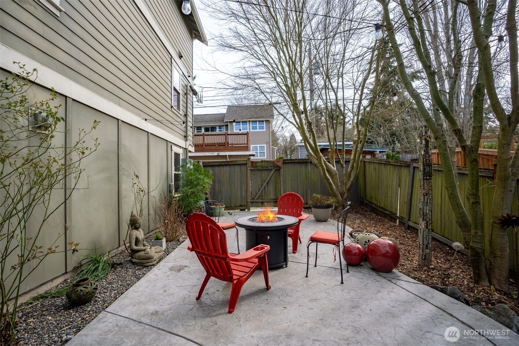 4119 Southwest Morgan Street, Unit B Seattle, WA 98136 - Photo 24 of 36 Gallery Image 24