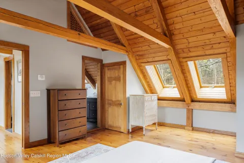 $1,195,000 | 115 Bellwood Lane, Saugerties, NY 12477