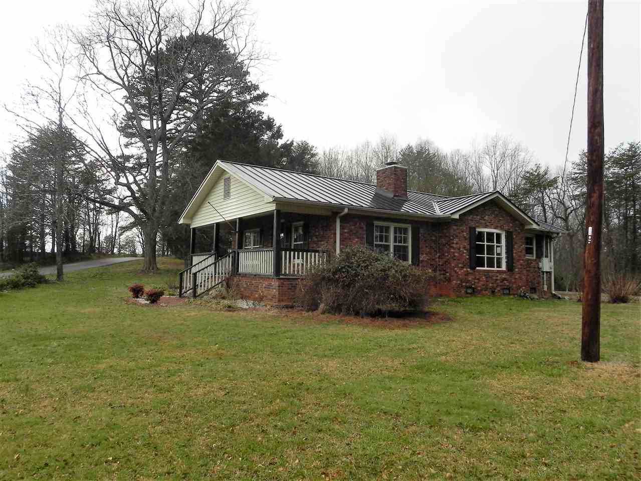 280 Ferree Road Campobello, SC 29322 - Photo 11 of 24