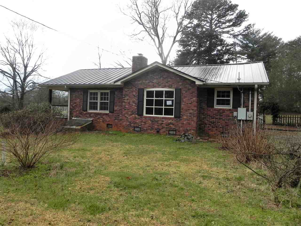 280 Ferree Road Campobello, SC 29322 - Photo 9 of 24