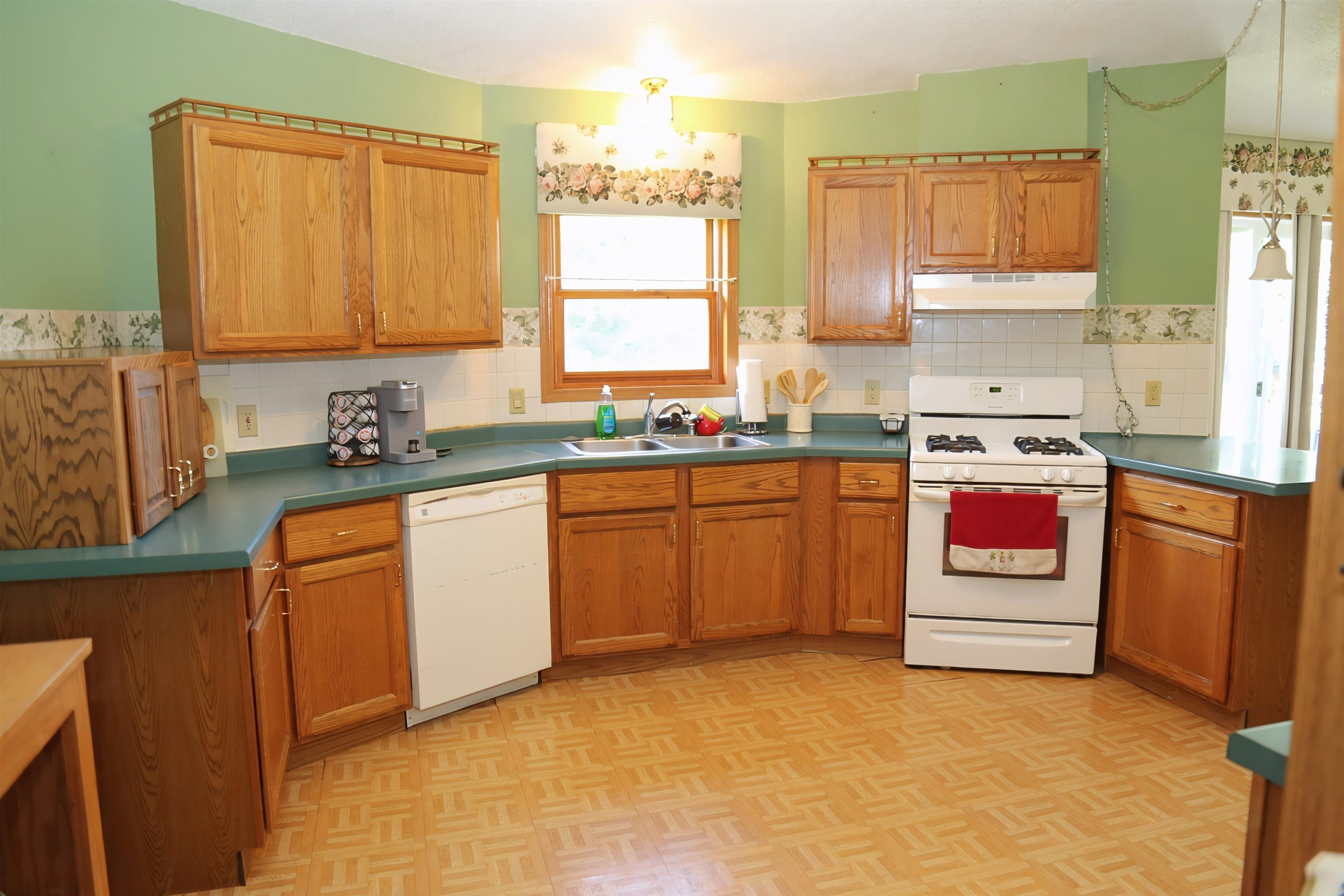 Gallery Image 6