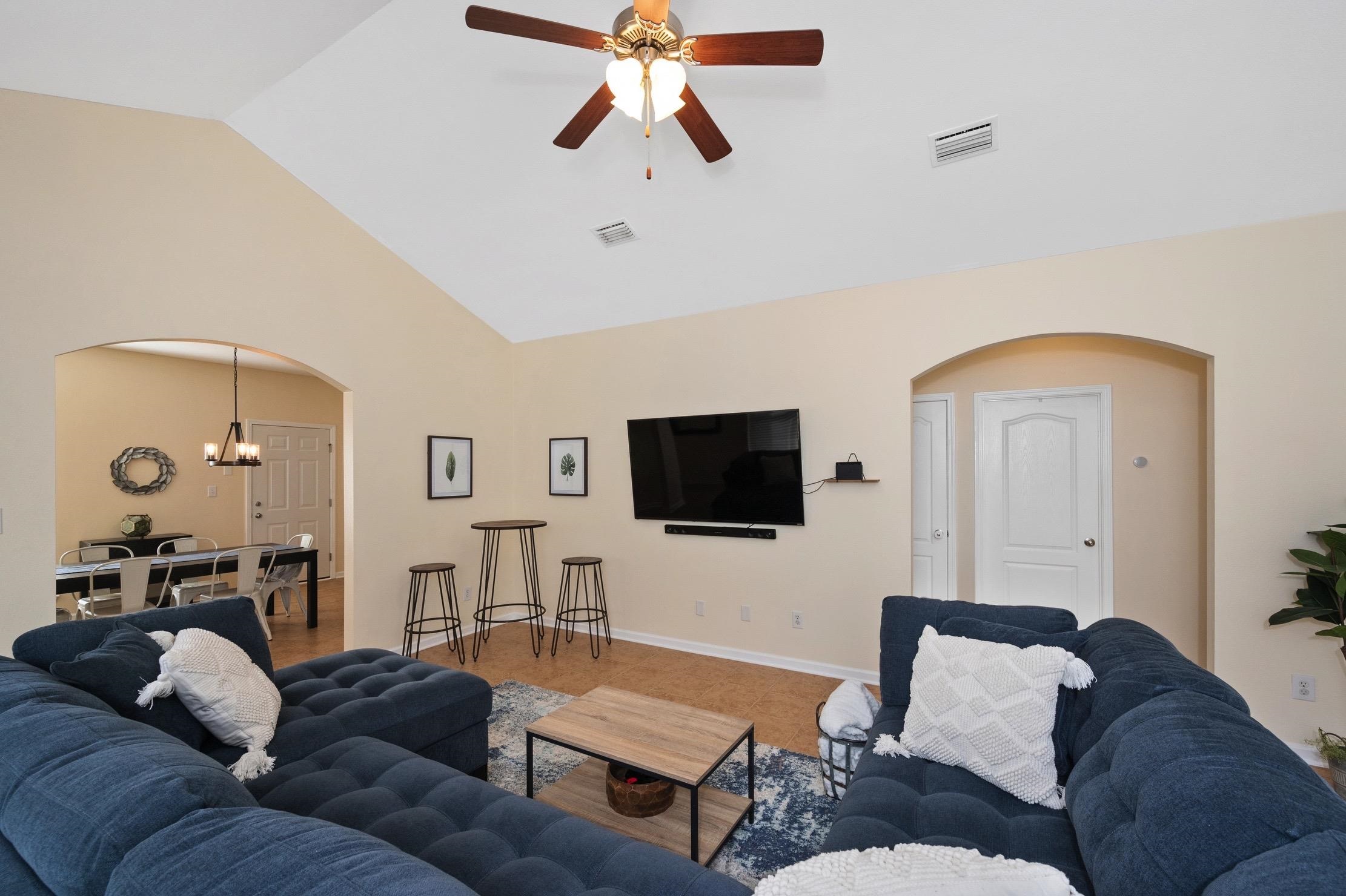 10184 Fionn Loop Daphne, AL 36526 - Photo 3 of 32 greatroom