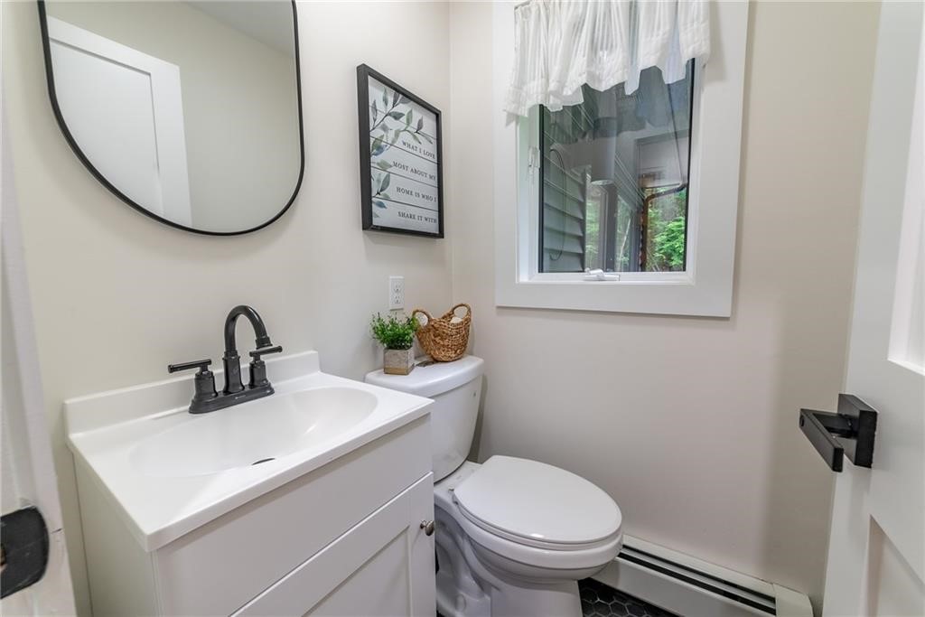 50 Beechwood Drive Cranston, RI 02921 - Photo 14 of 34