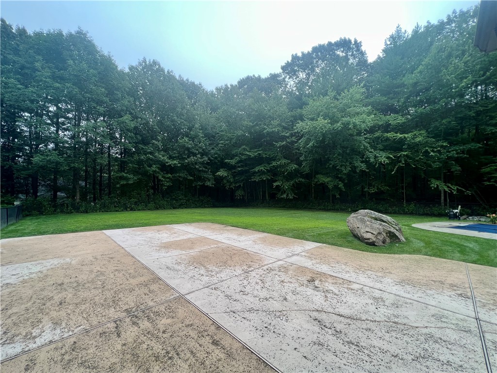 50 Beechwood Drive Cranston, RI 02921 - Photo 30 of 34