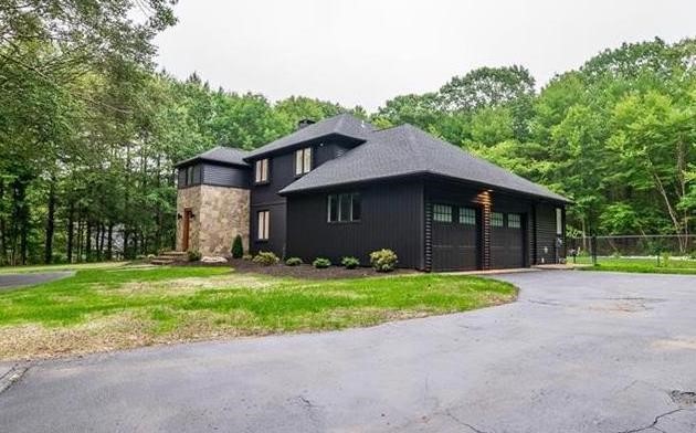 50 Beechwood Drive Cranston, RI 02921 - Photo 33 of 34