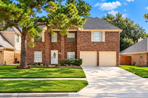 $265,000 | 11430 Weathering Oaks Drive, Houston, TX 77066
