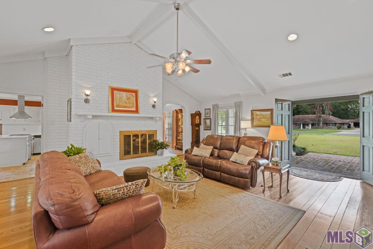 12760 Triple B Road Central, LA 70739 - Photo 6 of 30