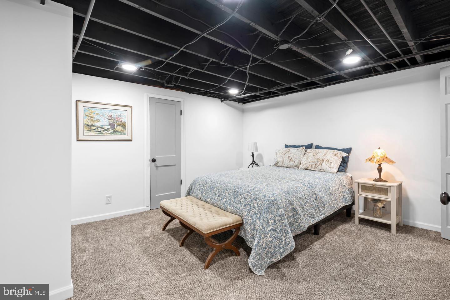 305 Irish Road Berwyn, PA 19312 - Photo 15 of 19 Gallery Image 15