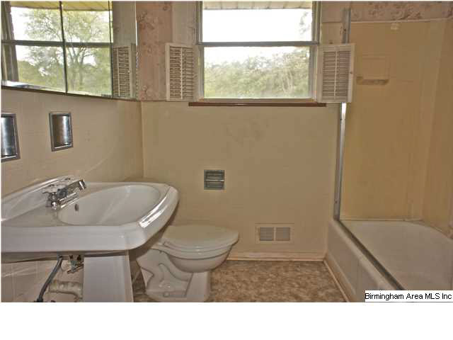 7217 Rowan Road Leeds, AL 35094 - Photo 25 of 32