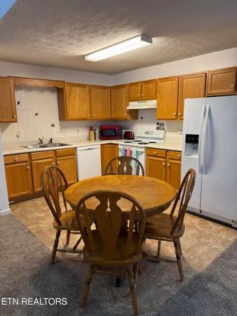 $244,900 | 6430 Bakersfield Way, Knoxville, TN 37918