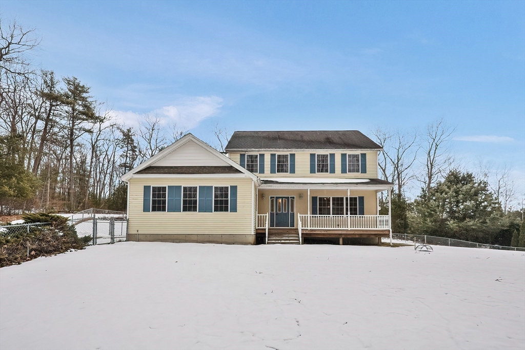 108 Fiskdale Road Brookfield, MA 01506 - Photo 1 of 36 Gallery Image 1