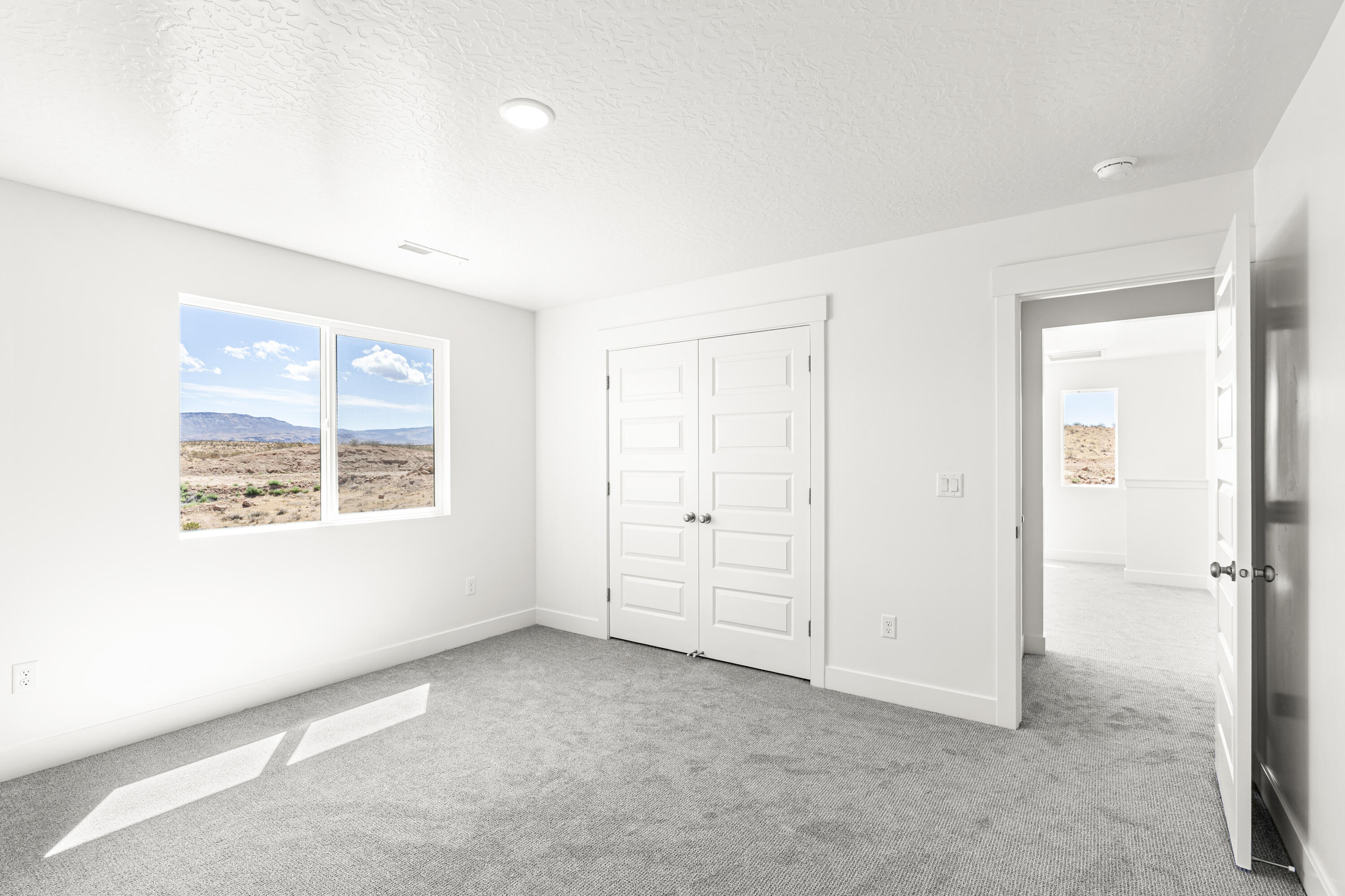 113 Desert Ter Street St. George, UT 84790 - Photo 24 of 35 DSC00471