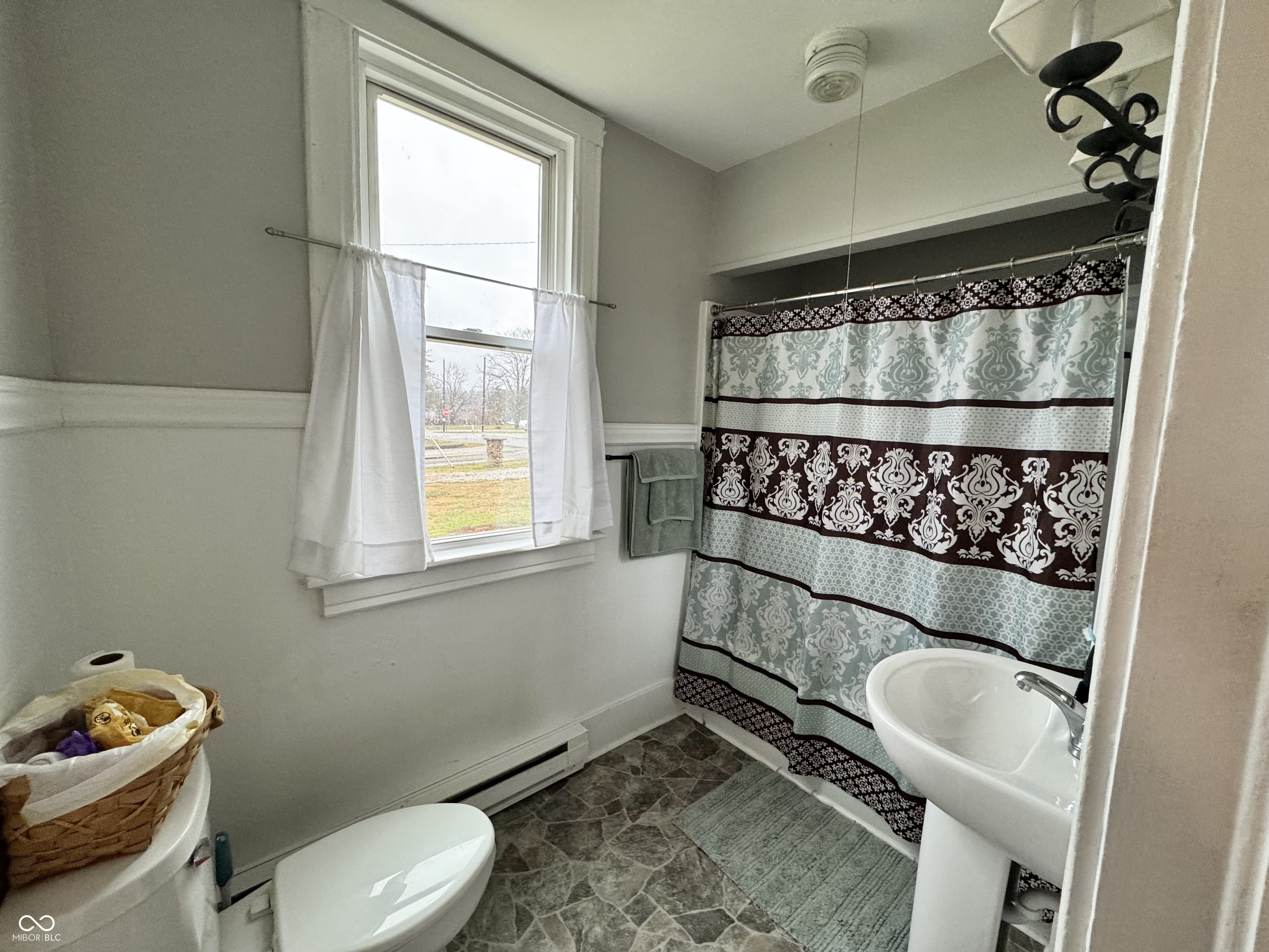 282 West Baltimore Street Laurel, IN 47024 - Photo 9 of 18